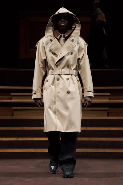 Look 33